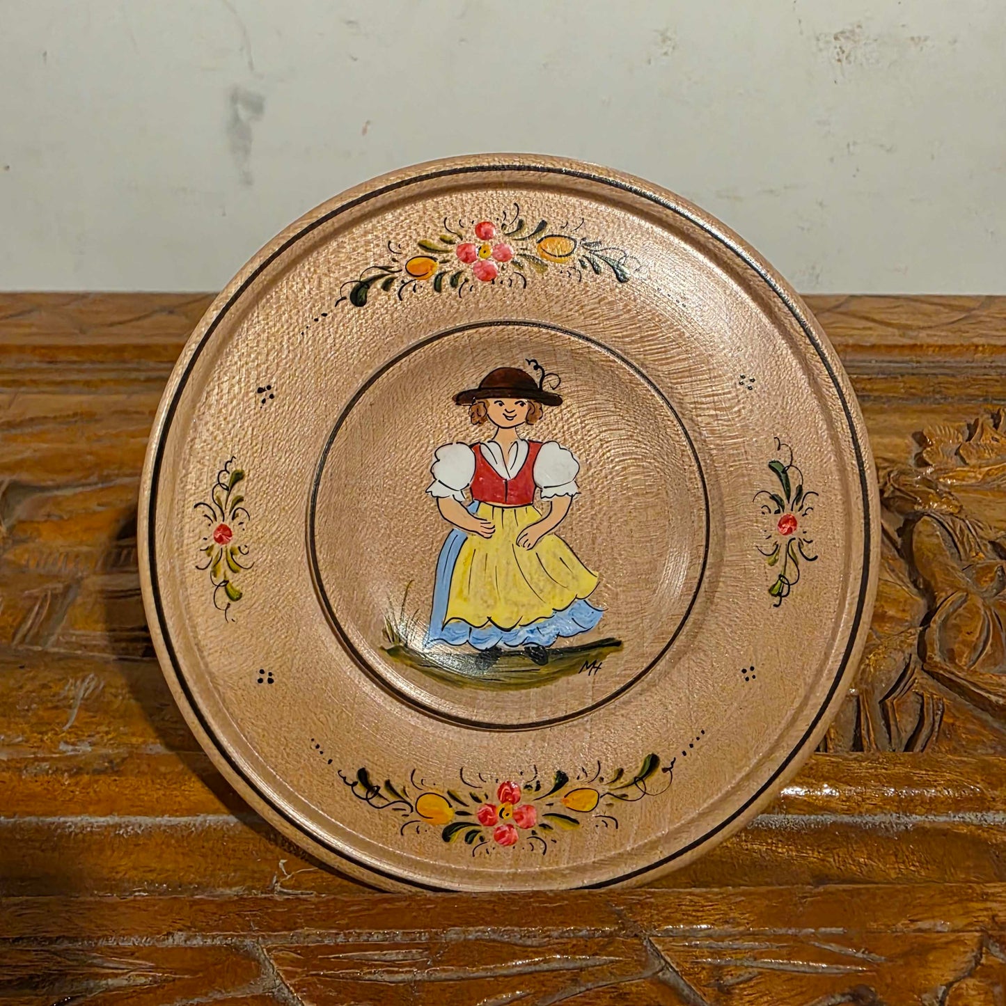 Small Round Salzburg Girl Folk Plate