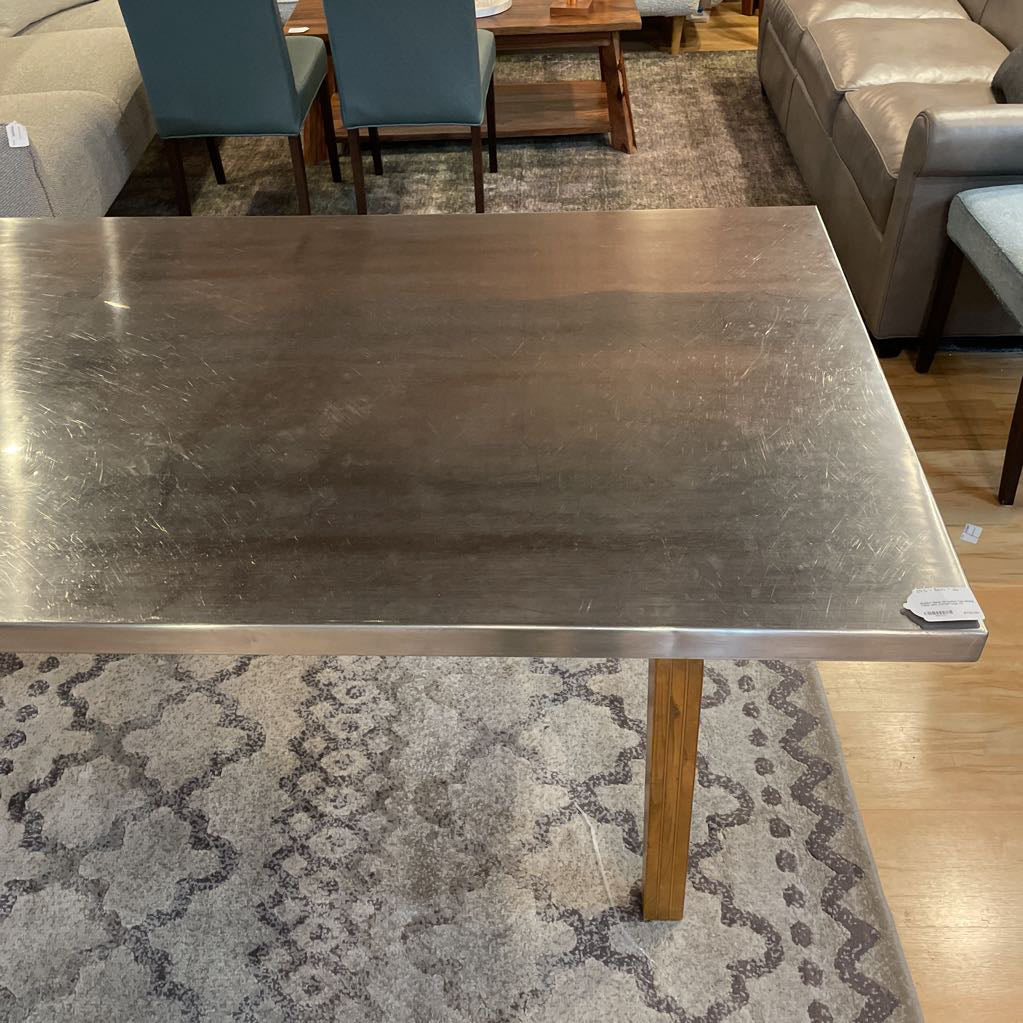Modern Metal Wrapped Top Dining Table with Curved Legs
