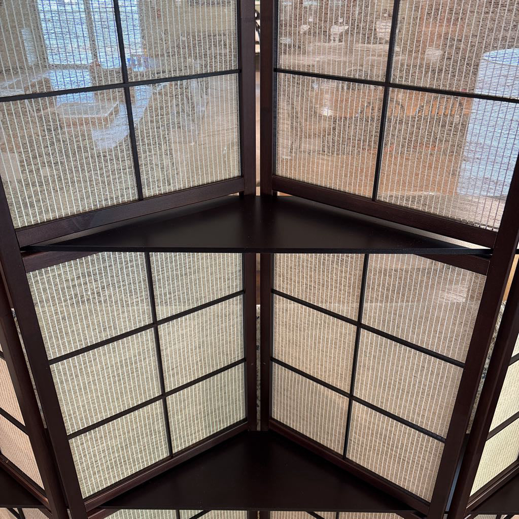 4 Panel Screen with Shelving