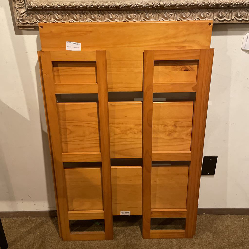 Warm Wood Folding Bookshelf