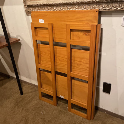 Warm Wood Folding Bookshelf