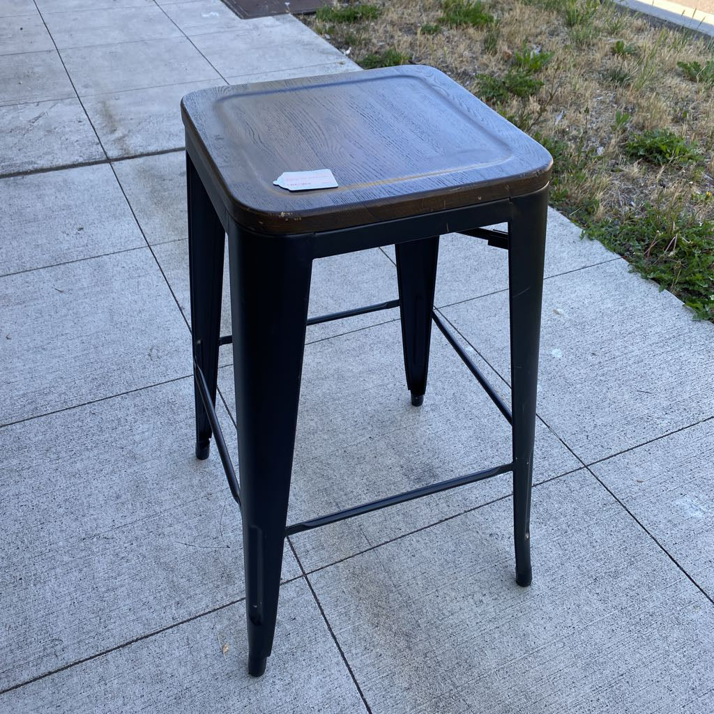 Wood Top Black Metal Base Bar Stool