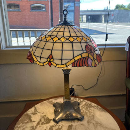 Tiffany Style Floral Stained Glass Table Lamp