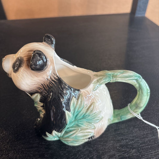 Panda Pitcher SMALLS