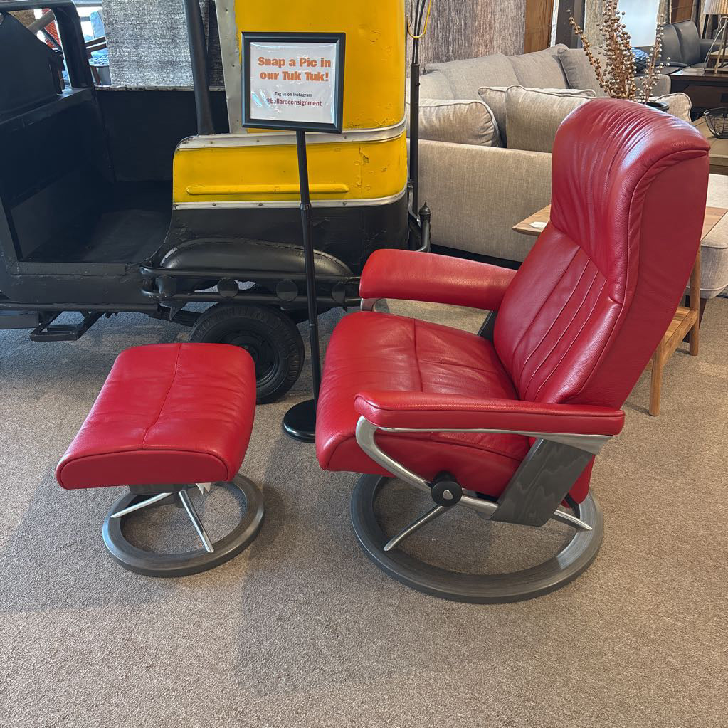 Red Large Stressless "Crown" Chair w/Ottoman