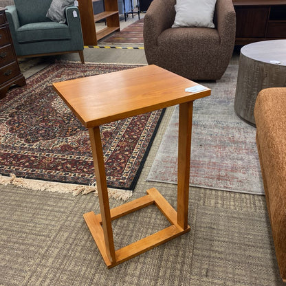 Light Wood C Table