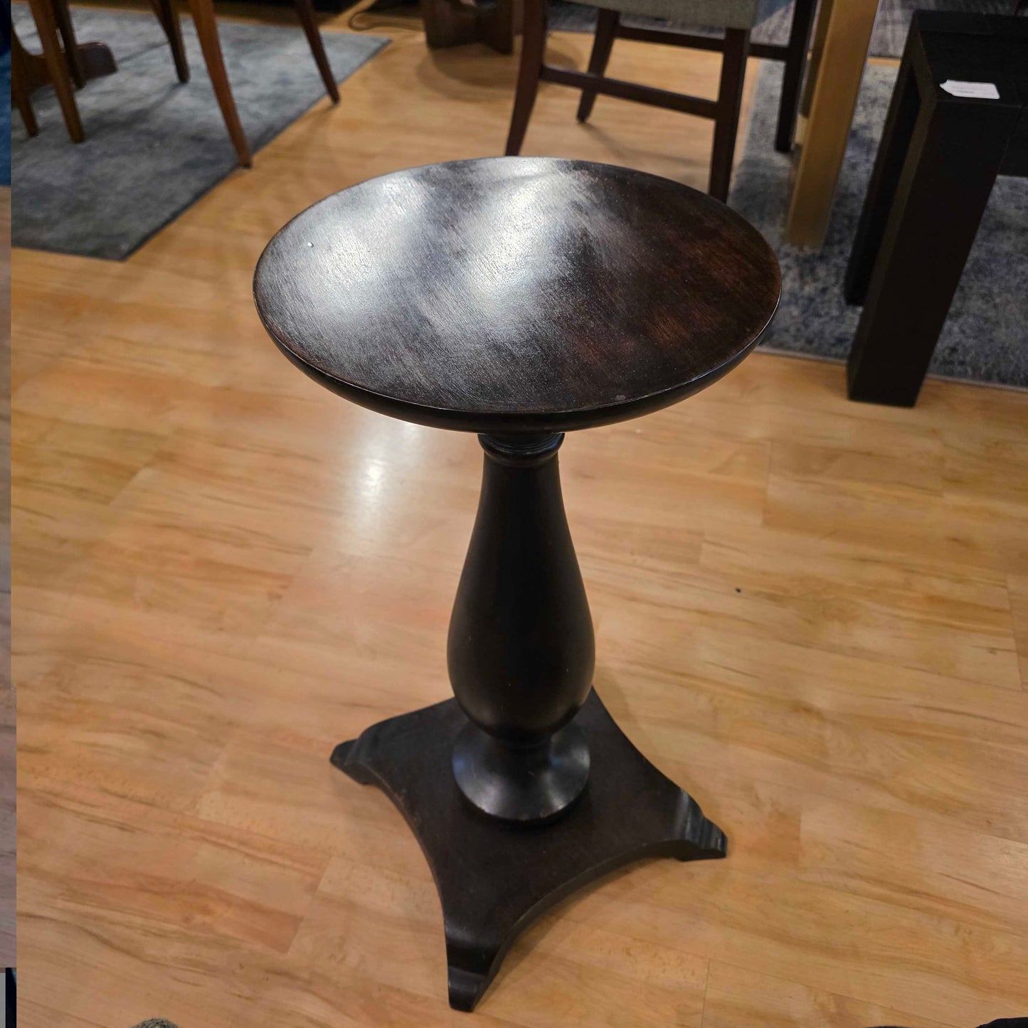 Round Mirror Top Pedestal Table
