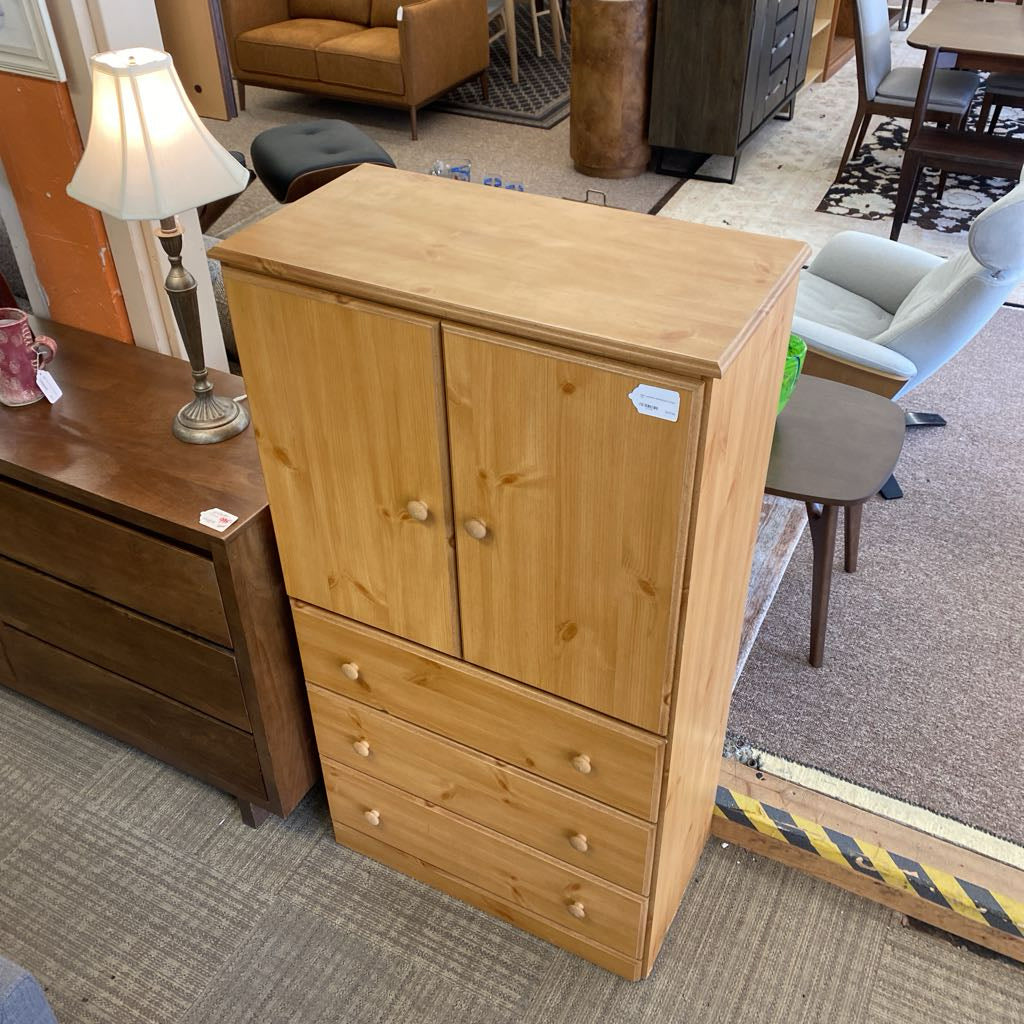 Pine Laminate Gentleman's Chest