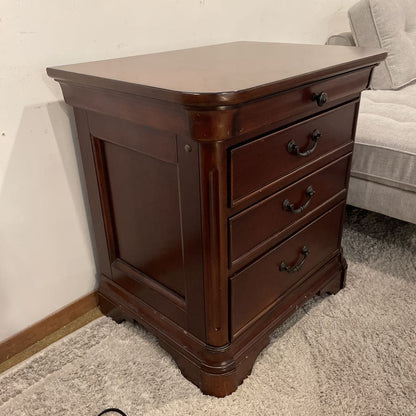 Dark Wood 3 Drawer End Table