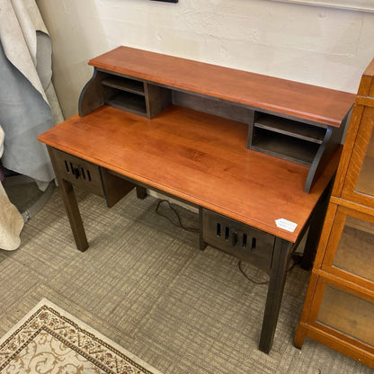 BARONET Two Tone Cherry Desk w/Organizer