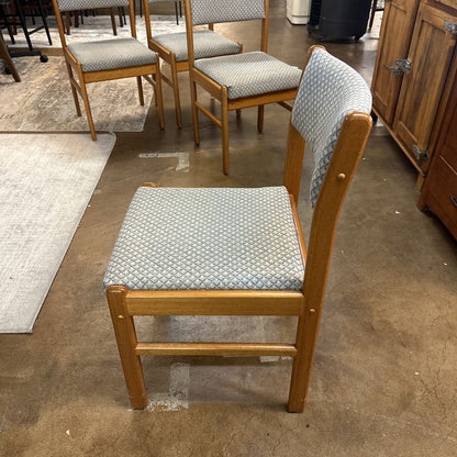 Set Of 4 Diamond Pattern Dining Chairs