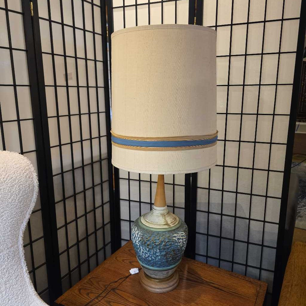 MC Blue, White and Green Textured Table Lamp