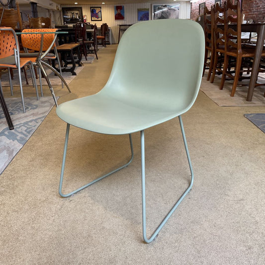 MUUTO Olive Chair U ACCENT CHAIRS