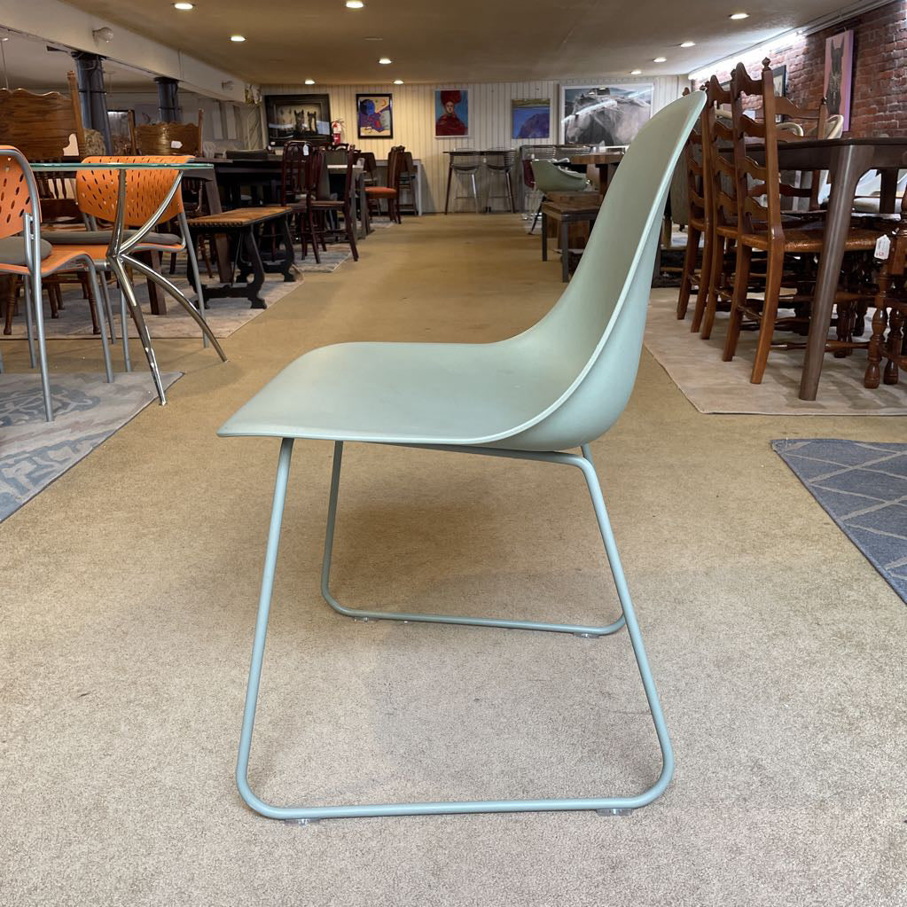 MUUTO Olive Chair
