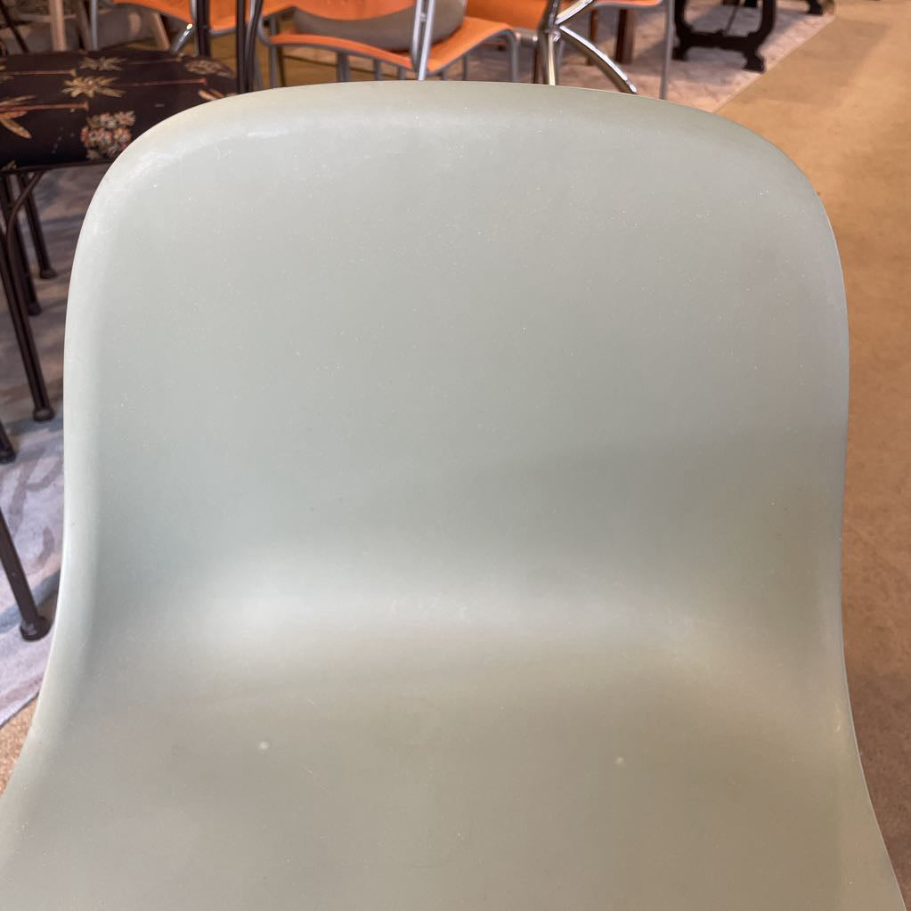 MUUTO Olive Chair