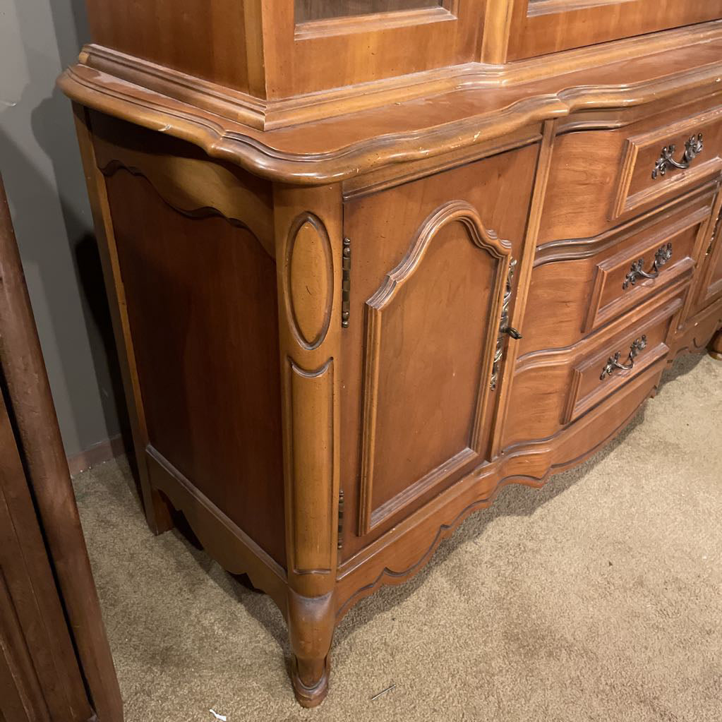 Bassett Maple Vintage China Hutch