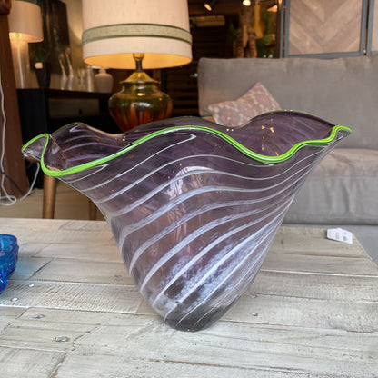 Green Wave Edge Lg. Amethyst Bowl