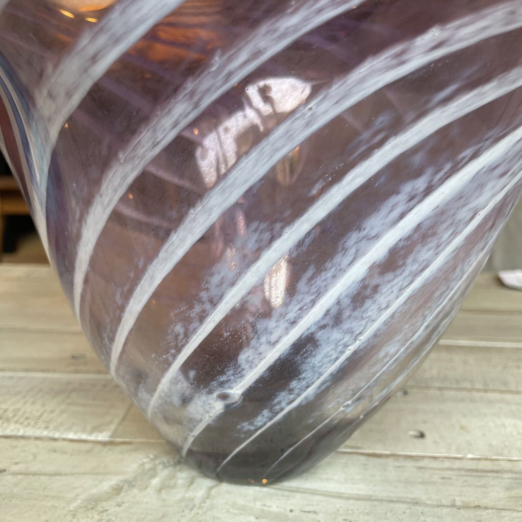 Green Wave Edge Lg. Amethyst Bowl