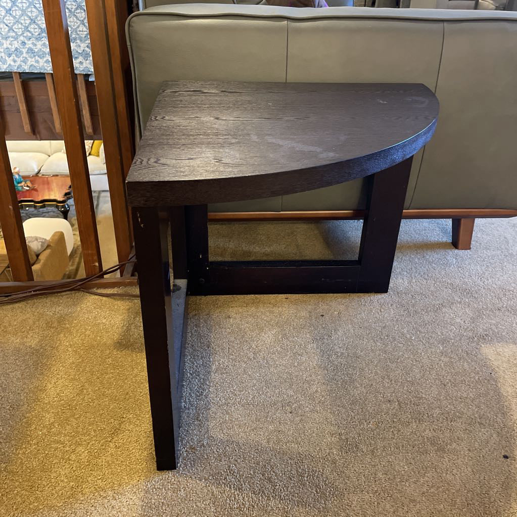Dark Corner Side Table C SIDE TABLES