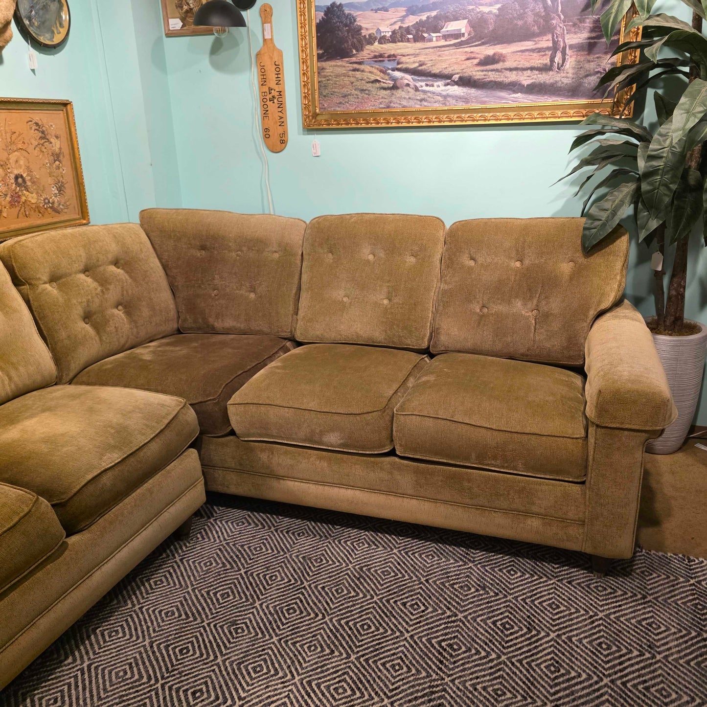 That 70' Show Styled Corner Sectional with Tufted Pillows