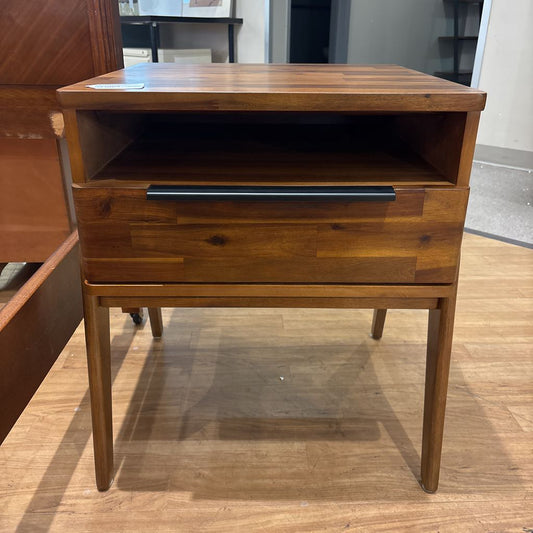 Scandi-Retro Nightstand C NIGHTSTANDS