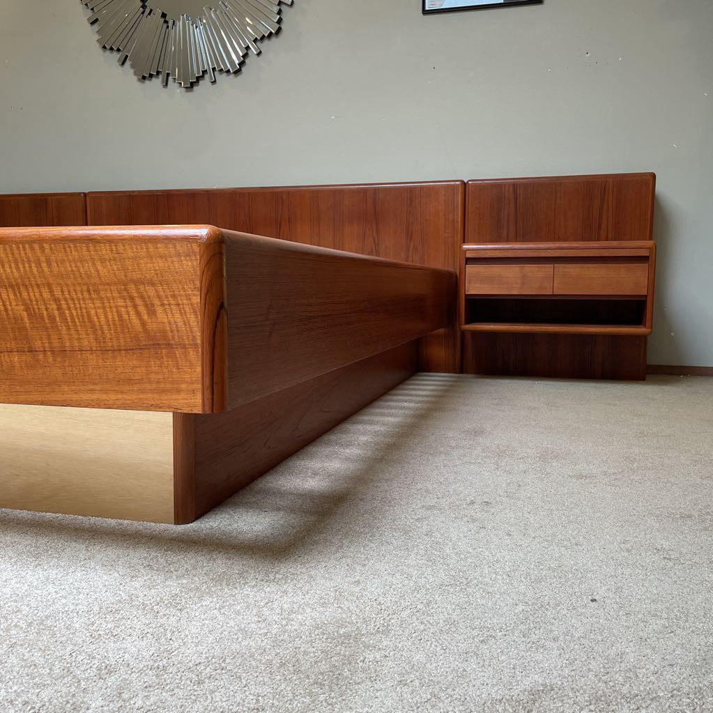 MCM Floating Queen Bed Frame with Built-In Nightstands C NIGHTSTANDS