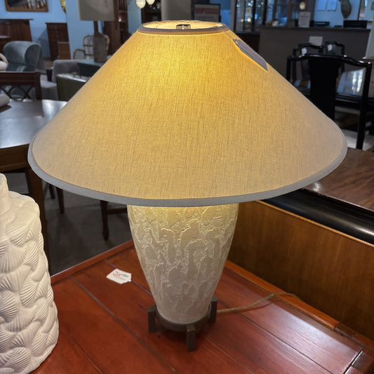 Vintage Cream Ceramic Table Lamp
