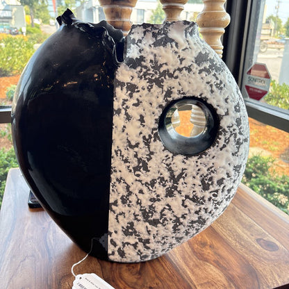 Black & White Vase SMALLS