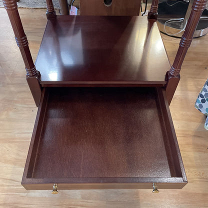 Mahogany Regency End Table w/ Gold Accents C SIDE TABLES