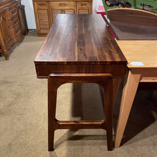 Scandi-Retro Desk