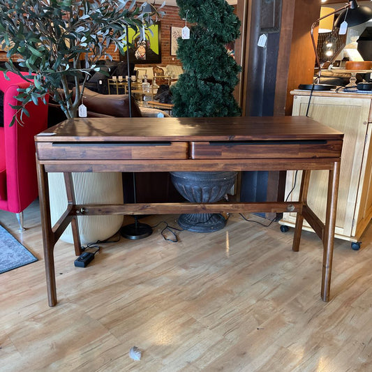 Scandi-Retro Desk C DESKS