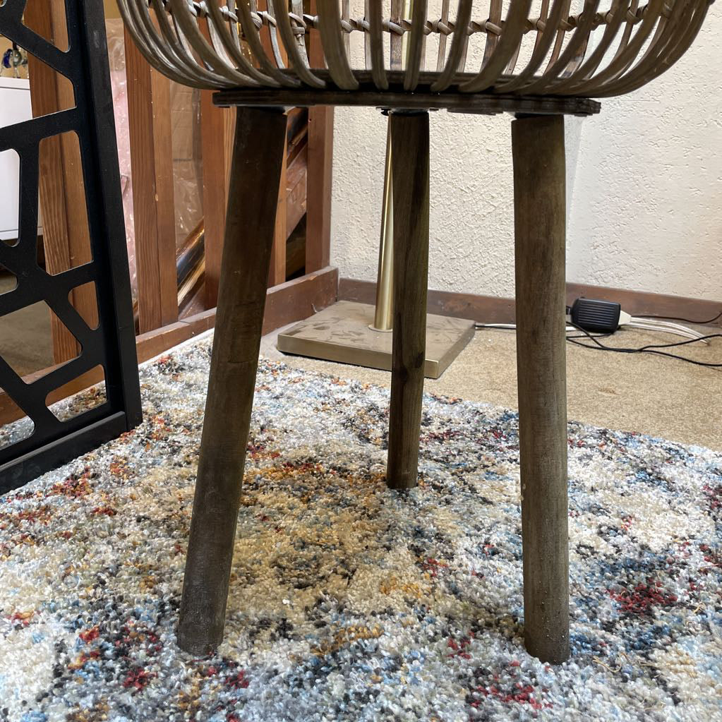 Large Woven Basket Bowl Stand