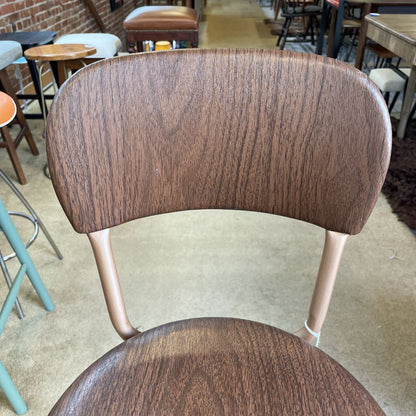 MC Swivel Stool