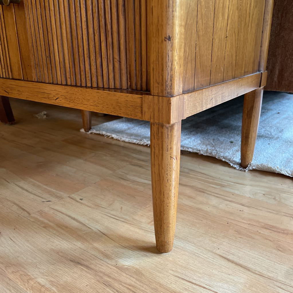 Tri Tile Oak Side Table w/ Sliding Doors C SIDE TABLES