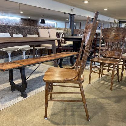 Oak Spindle Back Farmhouse Style Dining Chair SET OF 4