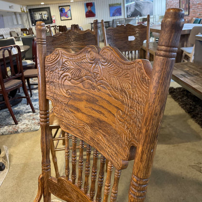 Oak Spindle Back Farmhouse Style Dining Chair SET OF 4