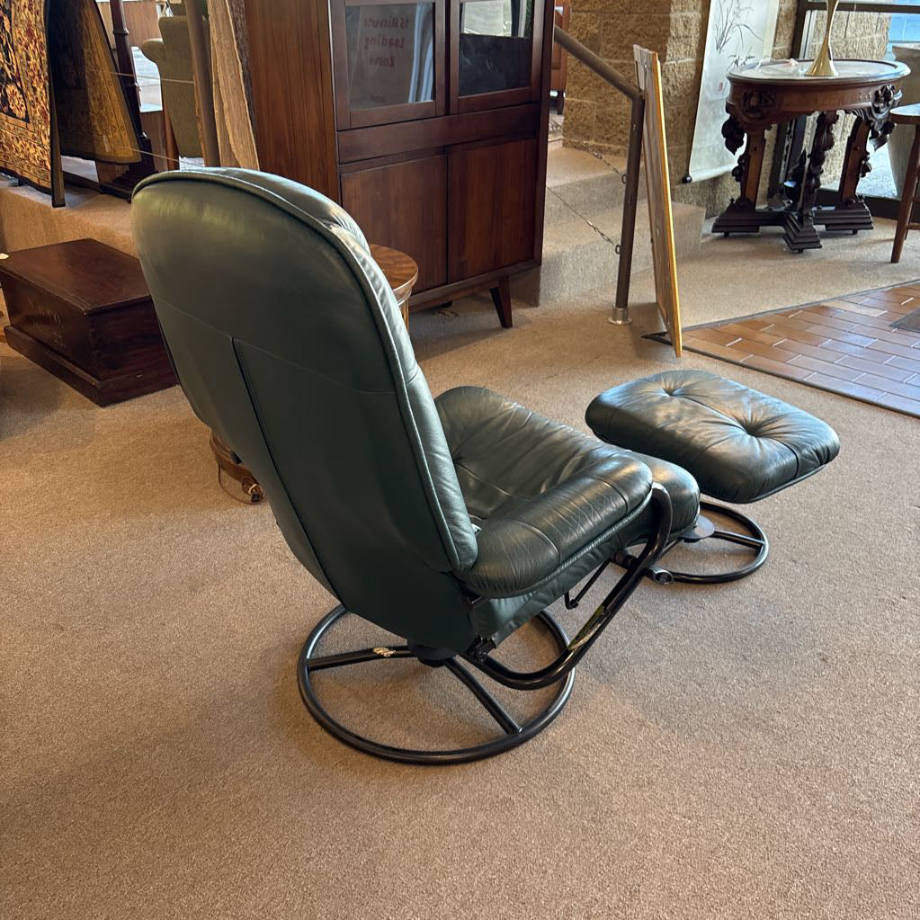 Evergreen Lounge Chair and Ottoman