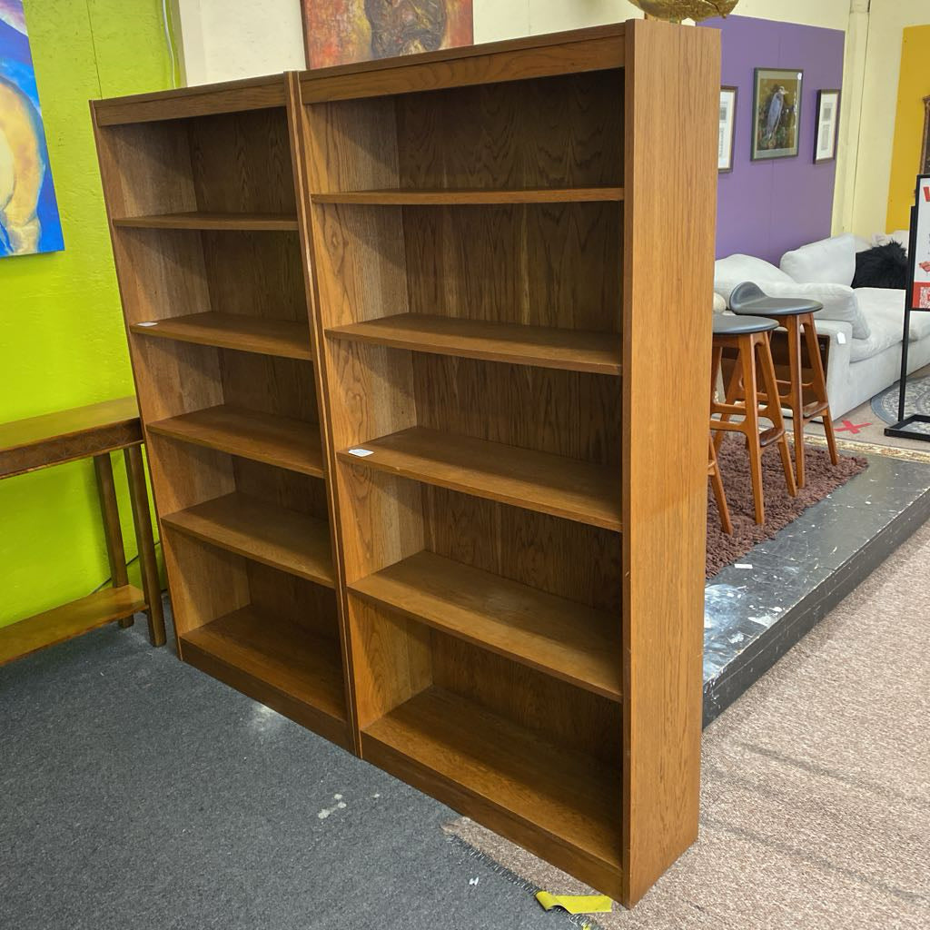 Classic Oak Bookcase