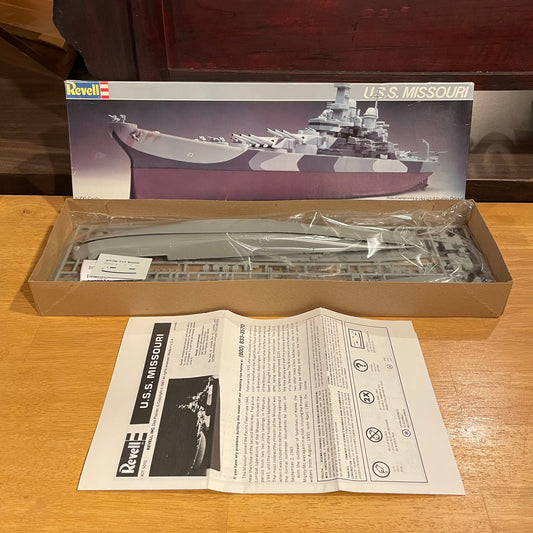 Revell Models USS Missouri Model Kit