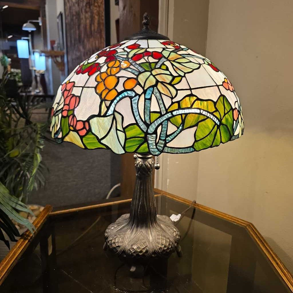 Pink and Red Floral Stained Glass Table Lamp