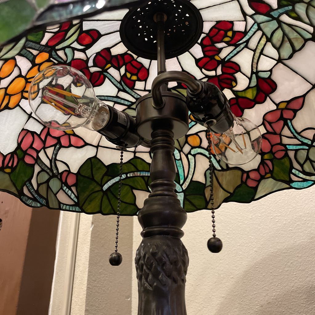 Pink and Red Floral Stained Glass Table Lamp