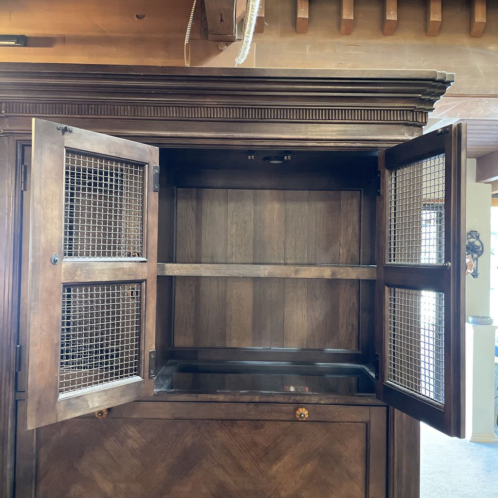 American Chapter Kentucky Bourbon Locker with Metal Cage Doors