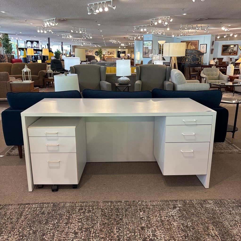 White Techline Desk C DESKS