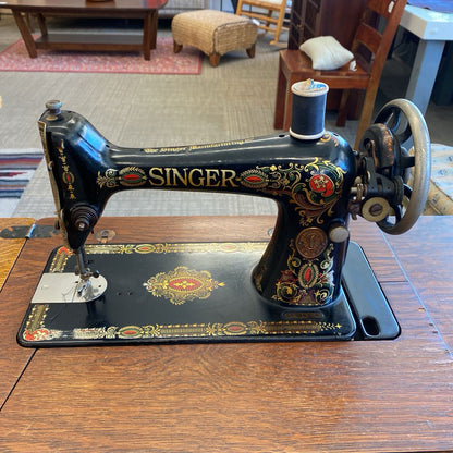 Antique SINGER Quarter Oak Sewing Machine UNIQUE FINDS