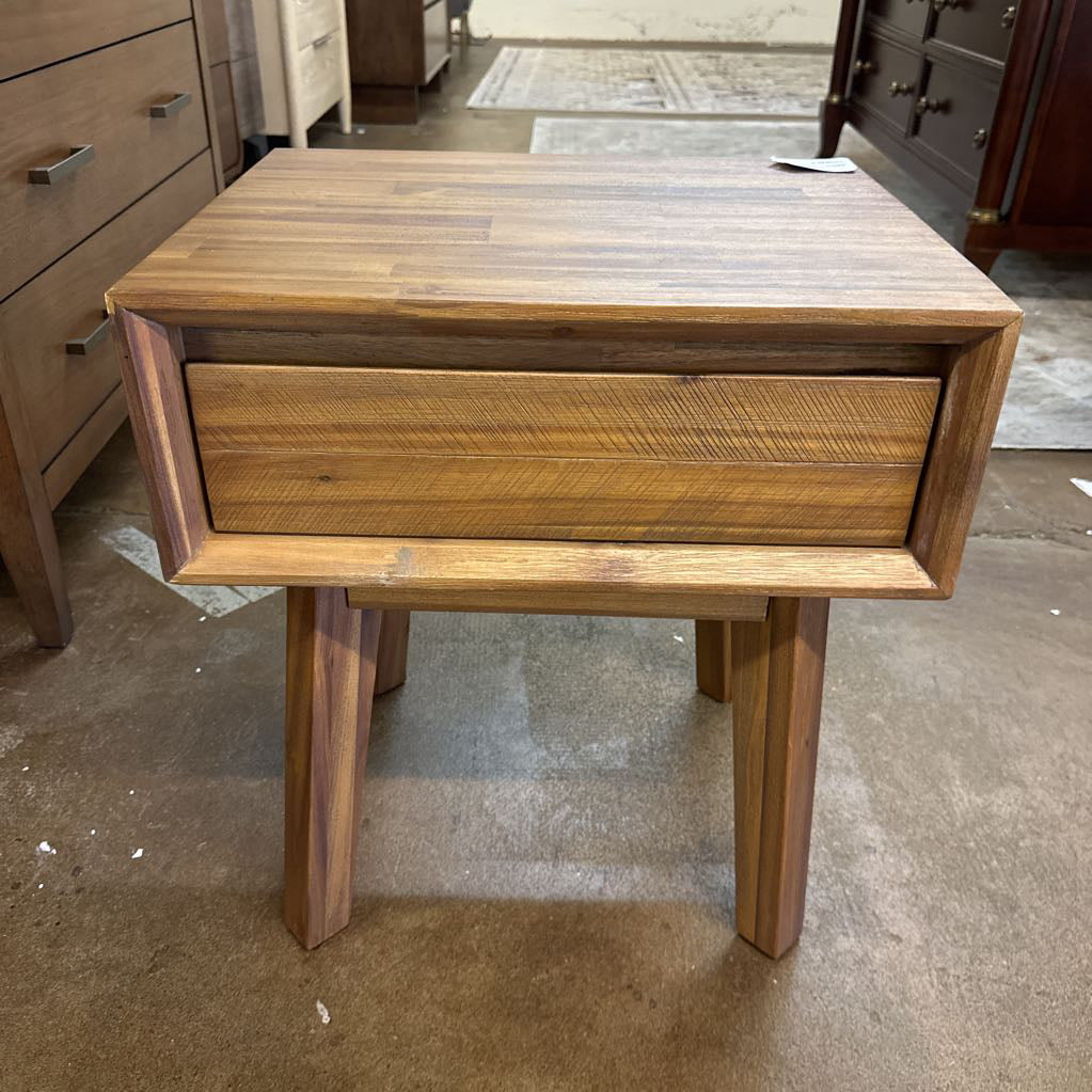 Brushed Pecan 1 Drawer Nightstand