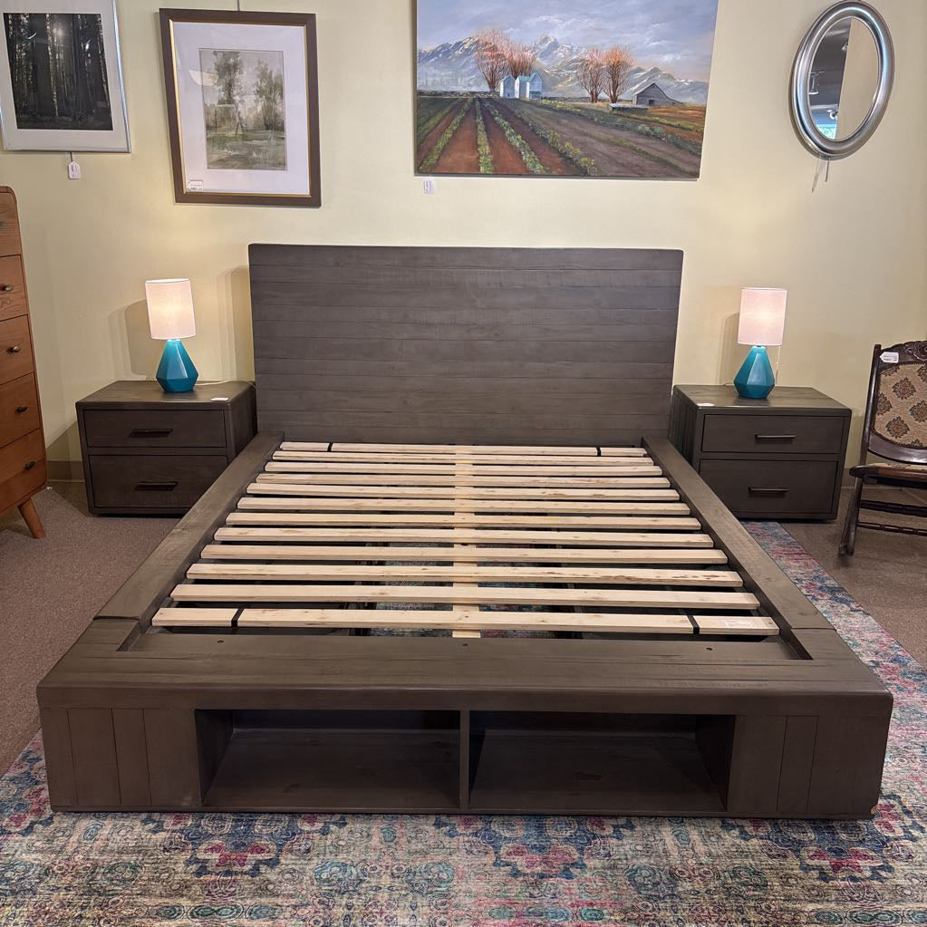 Solid Wood Rustic Storage Platform Queen Bedframe C BED FRAMES