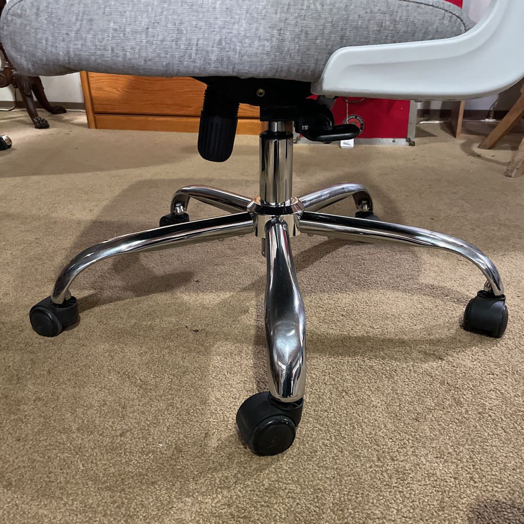 Blue Mesh & White Rolling Office Chair