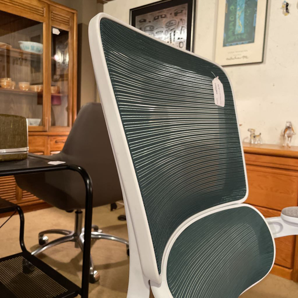 Blue Mesh & White Rolling Office Chair