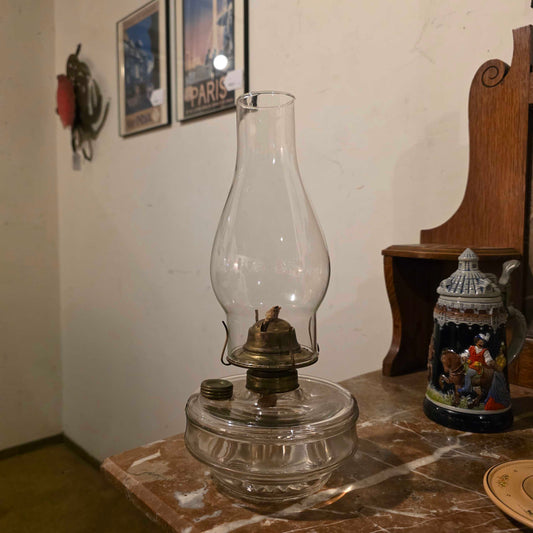 Vint. Oil Lamp