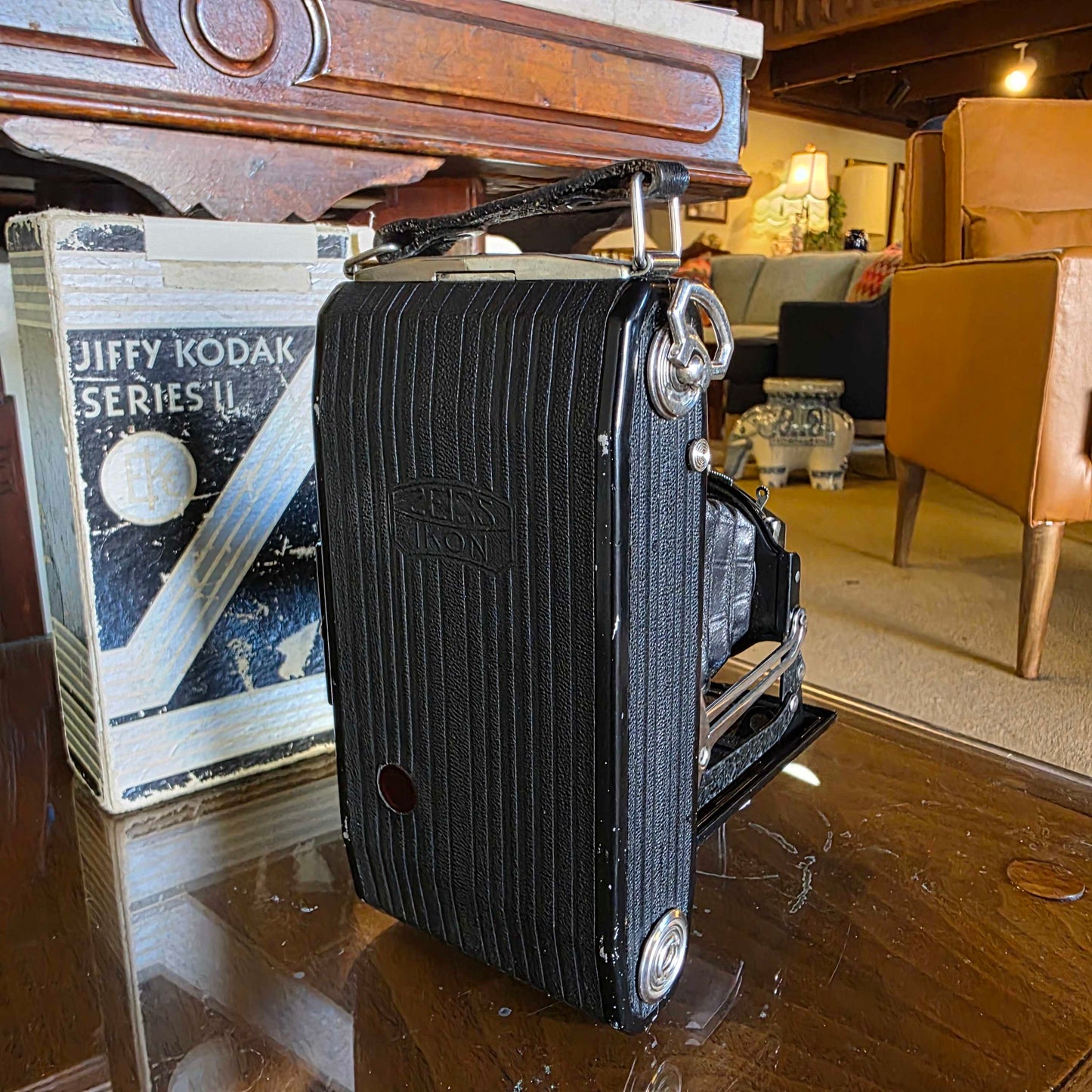 Vint. Zeiss Ikon Nettar Folding Camera